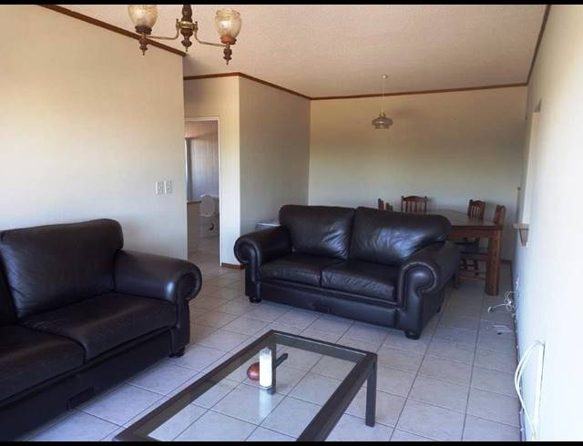 1 BEDROOM TOWNHOUSE RENTED IN SUMMERSTRAND